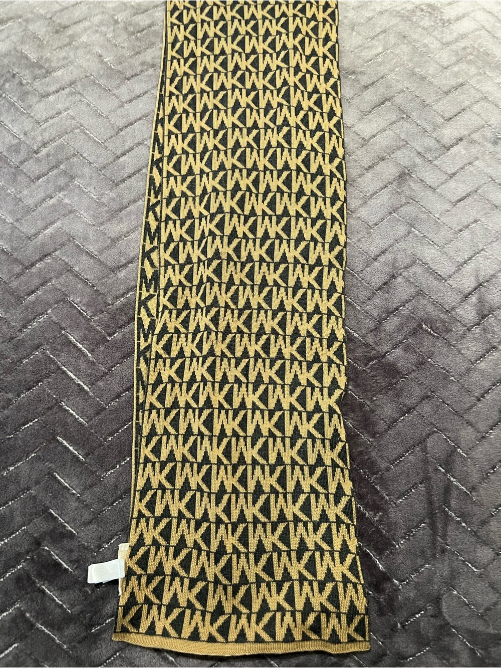 used Michael Kors-Pattern Black and Gold Knit Kids Scarf